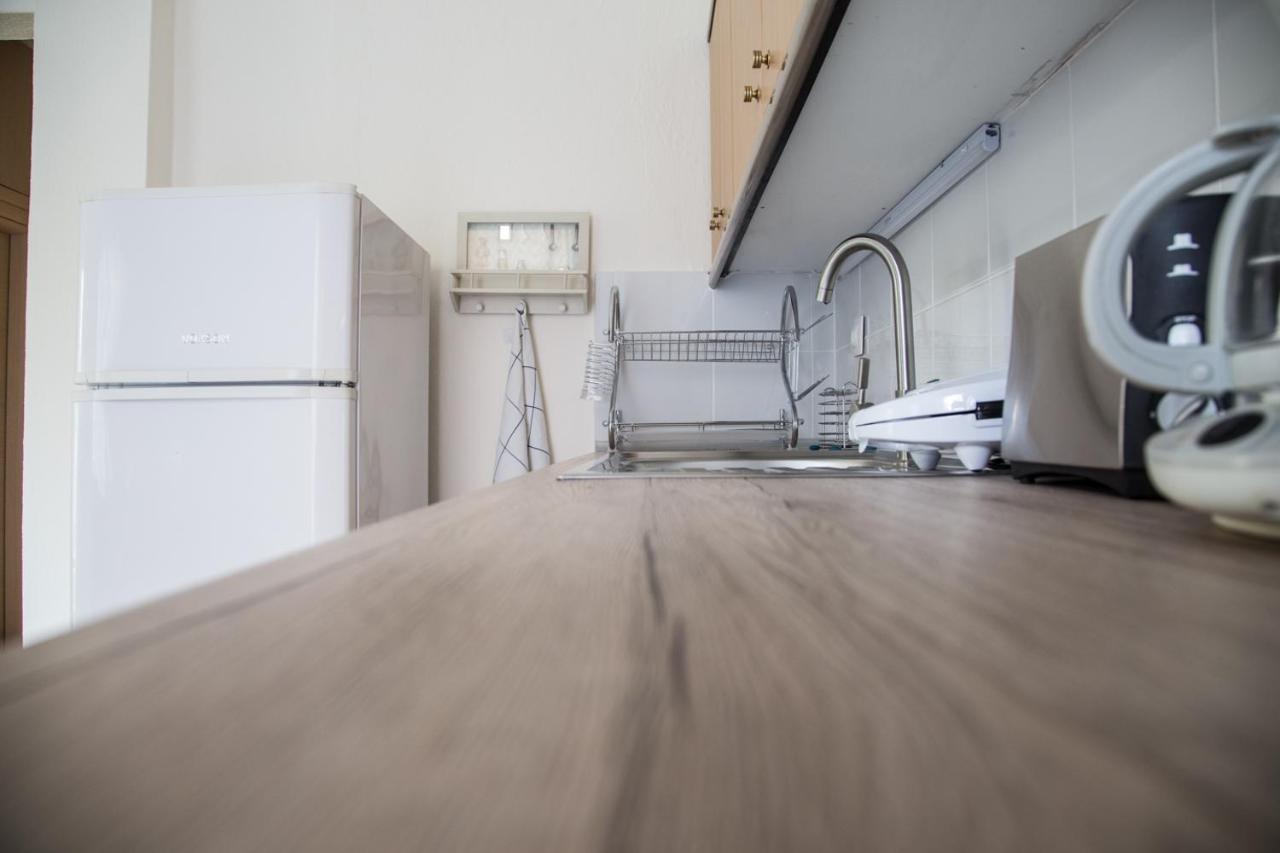 Blue Theros Apartments Паралия Дионисиу Екстериор снимка